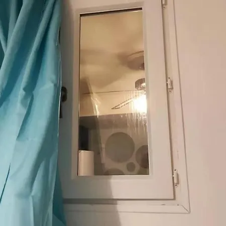 Hostel Fleur De *